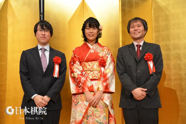 日本女流棋聖就位式 17日本成為井山裕太年 Itw01